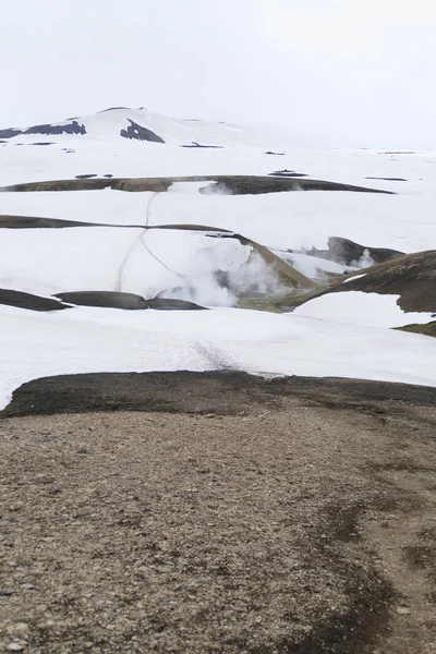 Naturaleza en el senderismo el sendero laugavegur en Islandia — Foto de Stock