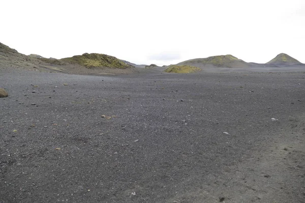 İzlanda'daki laugavegur iz hiking içinde doğa