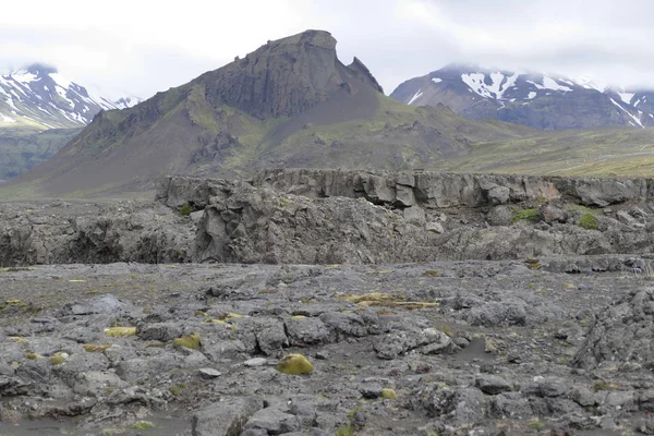 Φύση για πεζοπορία μονοπάτι laugavegur στην Ισλανδία — Φωτογραφία Αρχείου
