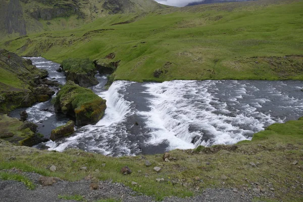 Kaskády vodopádů na řece Skoga v Islandu — Stock fotografie