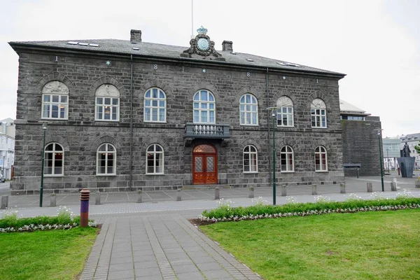 아이슬란드 의회 reakjavik에 건물 — 스톡 사진
