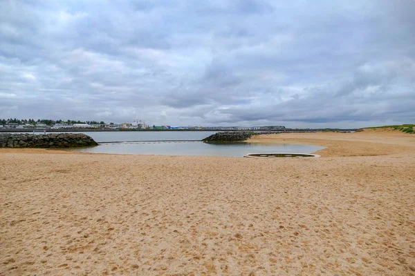 Geothermische zee spa in Nautholsvik Raykjavik IJsland — Stockfoto