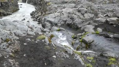 Skoga River southhern İzlanda'daki güzel şelale