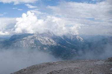 Dolomites, güzel dağ manzarası