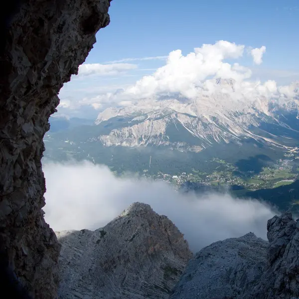 Bela paisagem montanhosa de Dolomitas — Fotografia de Stock