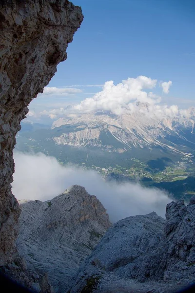 Dolomites, güzel dağ manzarası