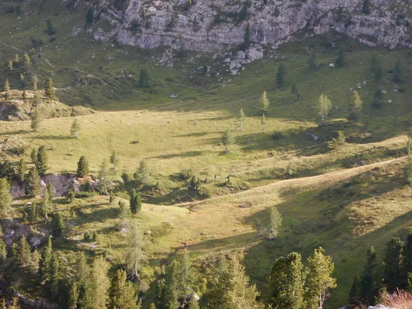 Vackra bergslandskapet i Dolomiterna — Stockfoto