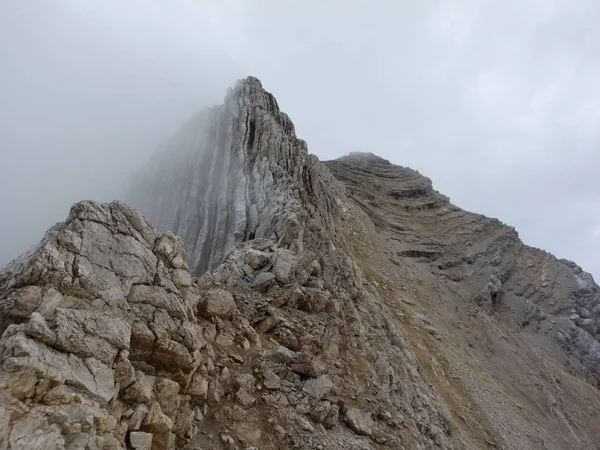 Dağcılık Tofana cephedeki dolomites içinde