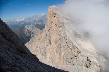 dolomites marmolada buzul dağcılık
