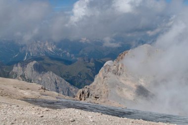 dolomites marmolada buzul dağcılık