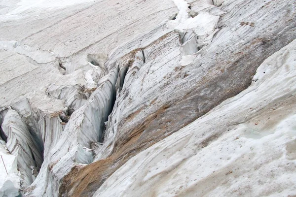 Mountaineering in marmolada glacier in dolomites — Stock Photo, Image