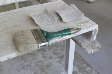 tarihi bir binada yeniden iç boyama