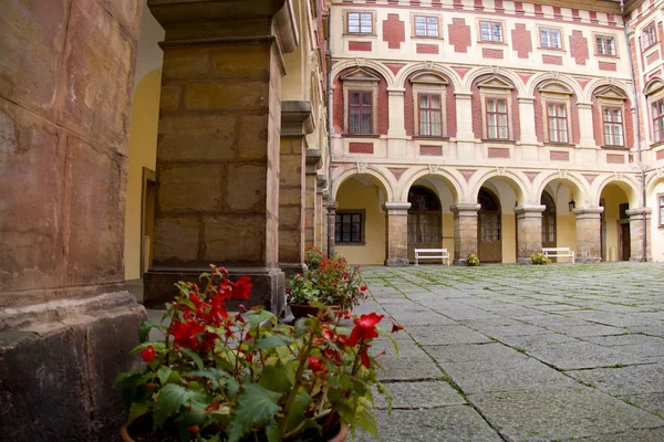 Libochovice park ve Bahçe ile tarihsel chateau