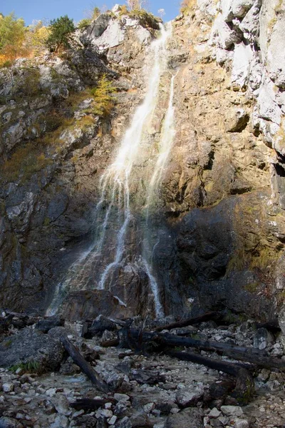 Klinserfall Wasserfall im toten Gebirge — Stockfoto