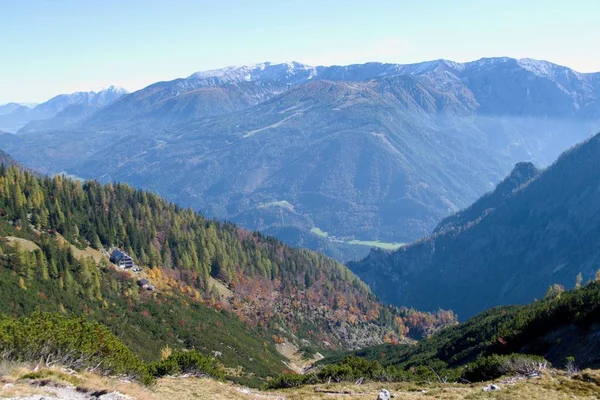 Podzimní výlet na hory grosser priel — Stock fotografie