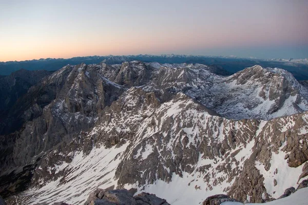 Sunrise подання форми саміту Grosser Priel — стокове фото