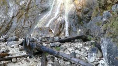  Klinserfall şelalesi gebirge 'de.