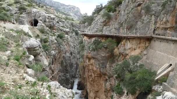 Hermoso Paisaje Rocoso Camino Del Rey Atel Chorro Andalusia España — Vídeos de Stock