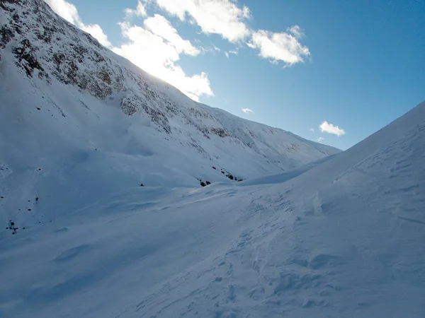 Mooie skitouringdag in otztal alps in Oostenrijk — Stockfoto