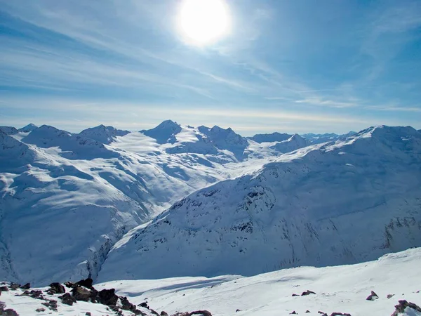 Schöner Skitourentag in den otztaler Alpen in Österreich — Stockfoto