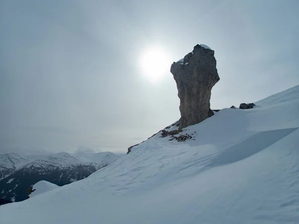 Inverno paisagem alpina para skitouring em stubaier alpes na Áustria — Fotografia de Stock