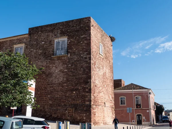 Najstarszy mauretański zamek z czerwonego kamienia w silves portugal — Zdjęcie stockowe