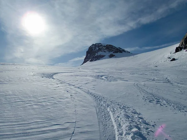 Skitouring paradijs silvretta bergen in Oostenrijk — Stockfoto