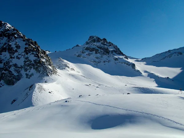 Skitouring paradise silvretta mountains in austria — Stok fotoğraf