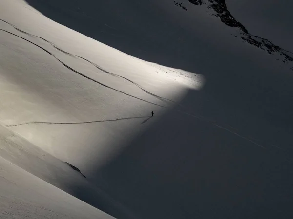 Skitouring ráj silvretta hory v Rakousku — Stock fotografie