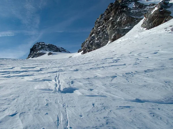 Skitouring paradijs silvretta bergen in Oostenrijk — Stockfoto