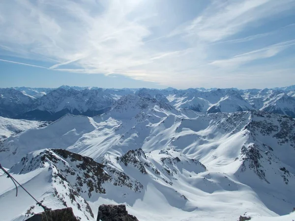 Skitouring ráj silvretta hory v Rakousku — Stock fotografie