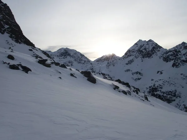 Beau Paysage Hiver Ensoleillé Pour Skier Dans Les Alpes Otztal — Photo