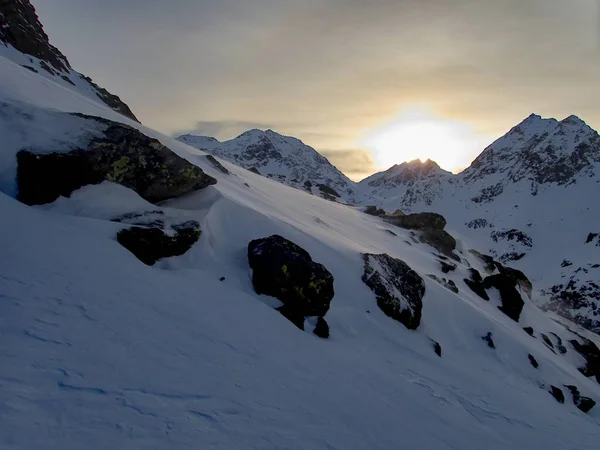 Όμορφο Ηλιόλουστο Χειμερινό Τοπίο Για Skitouring Kuhtai Austria Otztal Άλπεις — Φωτογραφία Αρχείου