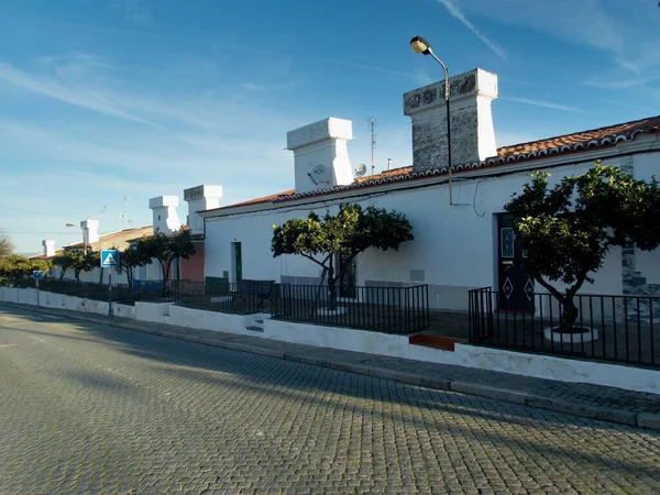 Vila Rural Portugesa Com Pequenas Casas Típicas Com Branco Azul — Fotografia de Stock