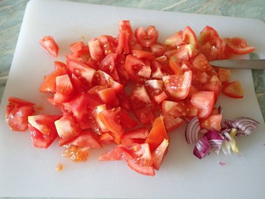 Salata için taze ve sağlıklı sebzeler.