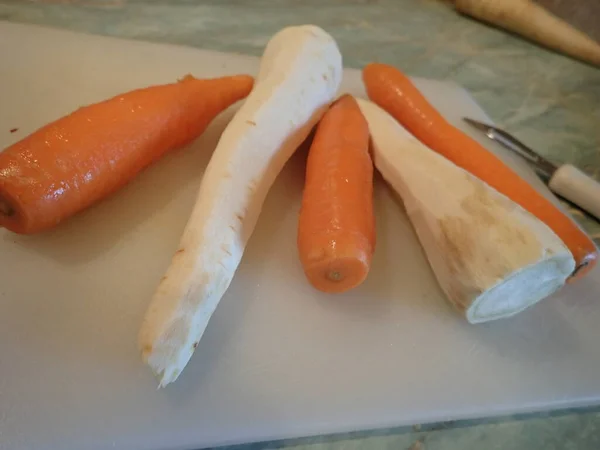 Färska Grönsaksbord För Hemlagad Matlagning Soppa Köket — Stockfoto