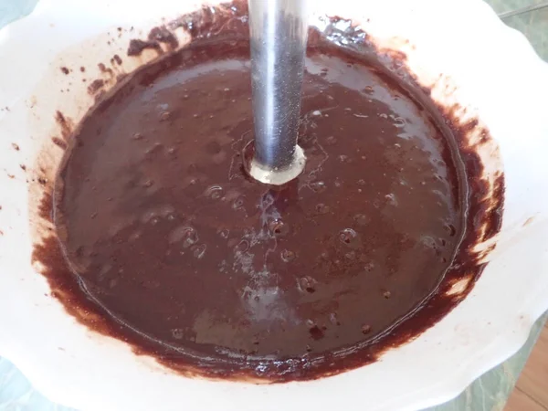 Processo Preparação Caseira Bolo Chocolate Doce Cozinha — Fotografia de Stock