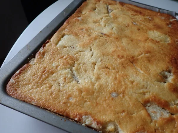 Gâteau Crumble Aux Fruits Doux Frais Fait Maison Sur Plateau — Photo