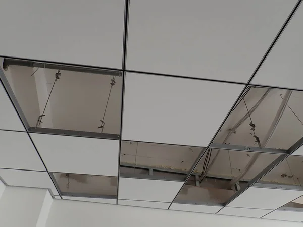 gybsum board ceiling grid in a reconstructed modern office building