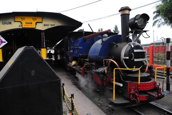 Toy Train ou Darjeeling Himalayan Railway, Inde — Photo