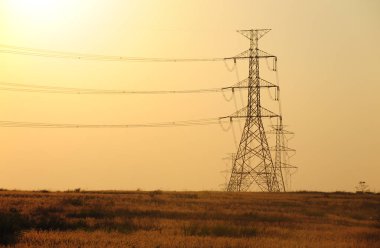 Yüksek gerilim elektrik direği yapısı