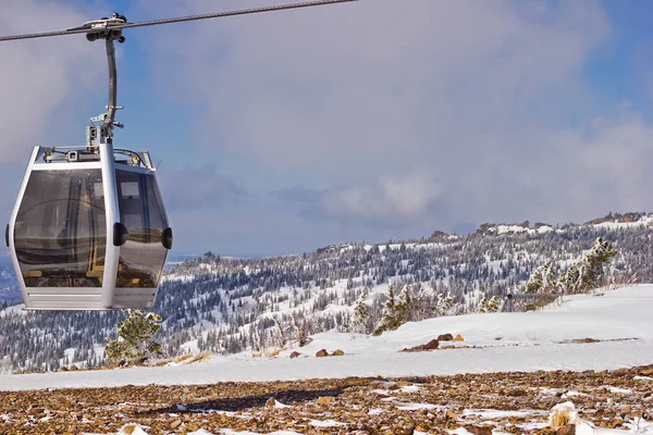 Sheregesh kabin asansörde.