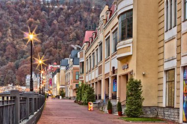 Rosa Khutor sokakta.
