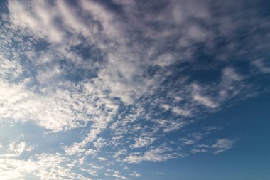 Gökyüzü sabahları güzel