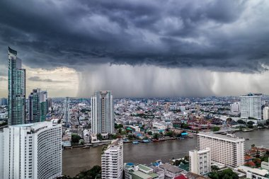 Fırtına gün Bangkok