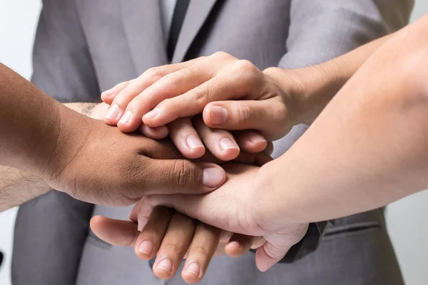 Hände waren ein Gemeinschaftskonzept der Teamarbeit — Stockfoto