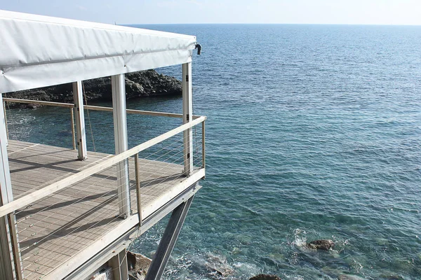 Balcon en face de la mer — Photo