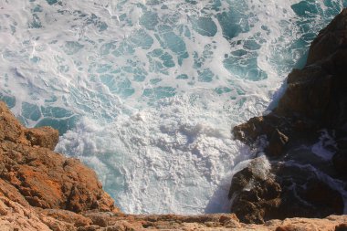 Yukarıda da görüleceği buzlu dalgalar