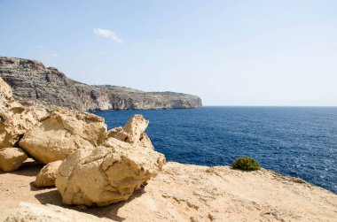 Blue Grotto Malta 'dan güzel deniz manzarası