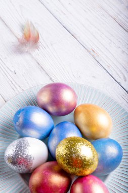 Mutlu Paskalyalar! Paskalya yumurtaları. Paskalya arka plan. Renkli Paskalya yumurtaları